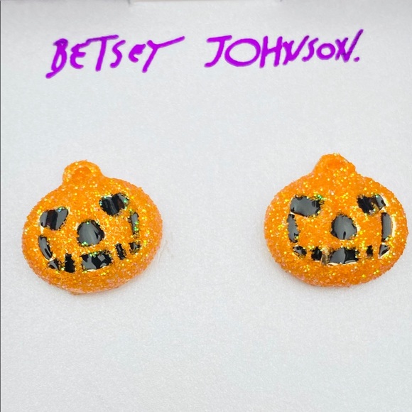 New Betsey Johnson Pumpkin Stud Earrings 🎃 - Picture 5 of 8